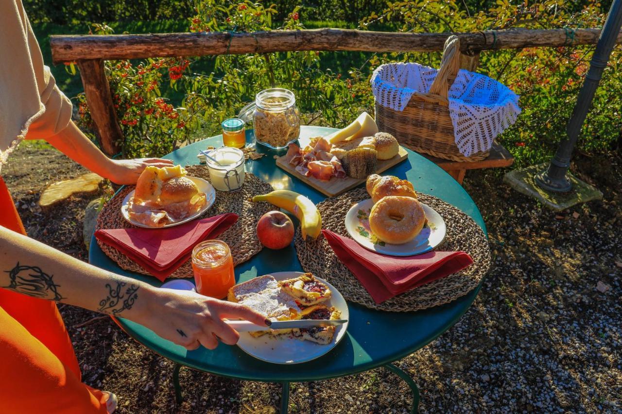 Agriturismo Bombina Villa Montisi Bagian luar foto