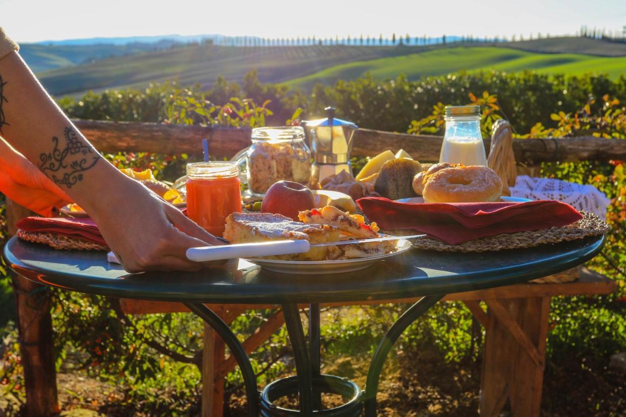 Agriturismo Bombina Villa Montisi Bagian luar foto