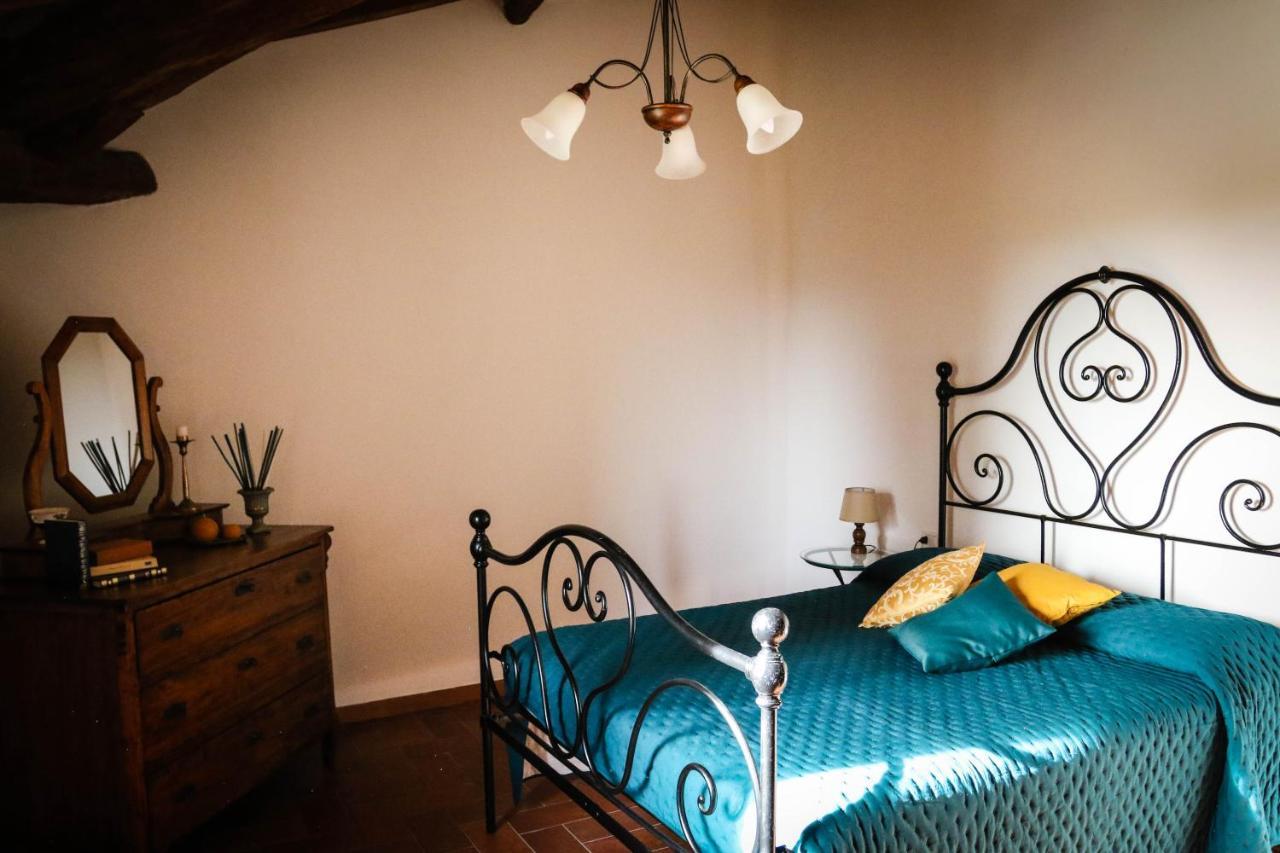 Agriturismo Bombina Montisi Bagian luar foto