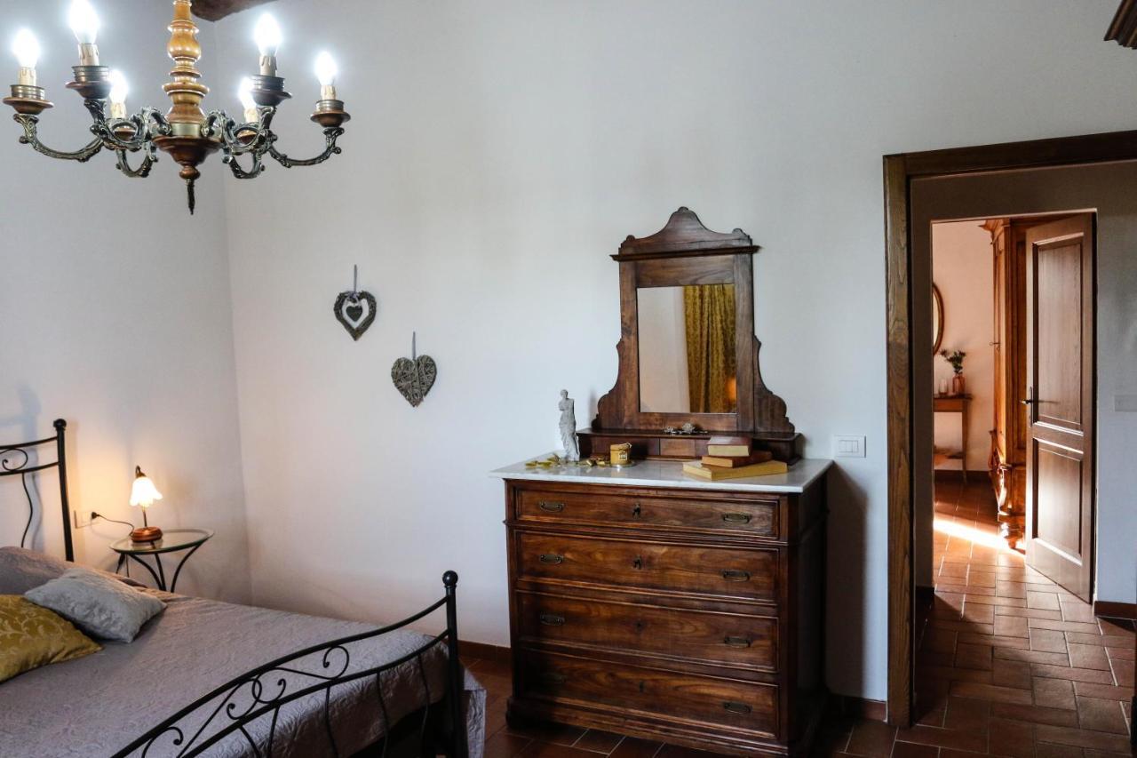 Agriturismo Bombina Villa Montisi Bagian luar foto