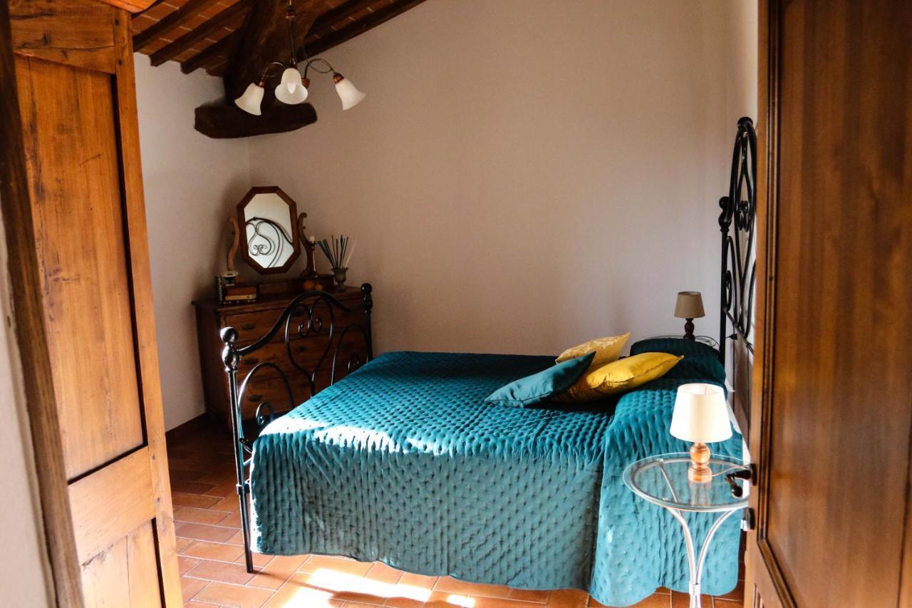 Agriturismo Bombina Montisi Bagian luar foto