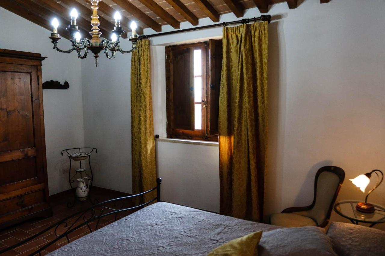 Agriturismo Bombina Villa Montisi Bagian luar foto