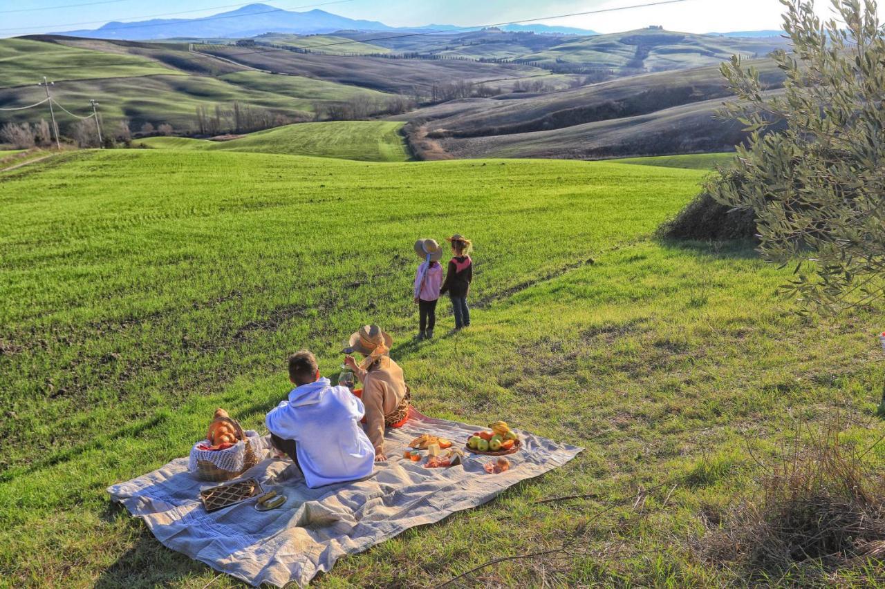 Agriturismo Bombina Villa Montisi Bagian luar foto